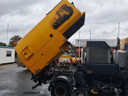 DAF LF met Johnston VS501