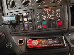 MAN TGA 26.360 6 X 4  Handgeschakeld met HMF Z Kraan