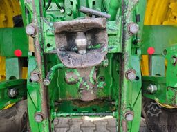 John Deere 7830