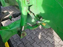 John Deere 7830