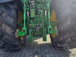 John Deere 7830