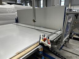 Klaus Bender Schaumstoffschneidemaschine HVS, Säge