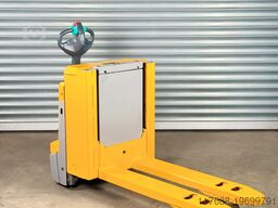 Jungheinrich Service Neu - Batterie 70% - 2t - Doppelstock