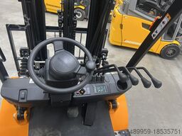 Hangcha Elektrostapler CPD25-XEY2-SI