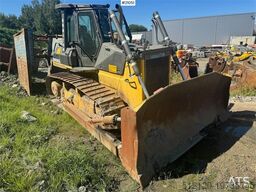Komatsu D65EX Dozer