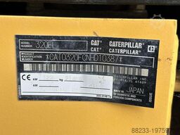 Caterpillar 320FL
