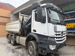 Mercedes-Benz AROCS 3351