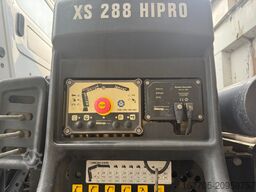 Mercedes-Benz AROCS 3351