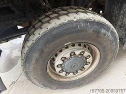 Mercedes-Benz AROCS 3351