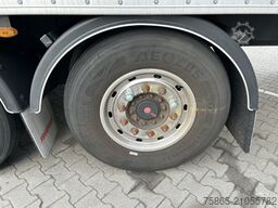 Fruehauf FSRMD4 / Box / Laadklep 2000 kg / Lift as / APK...