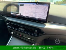 BMW 330e Touring AHK Abstand Tempomat Keyless