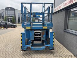 GENIE GS 3369 RT  Hoogwerker / Arbeitsbuhne 12mtr werkhoogte 4x4 Kubota DIESEL 2014