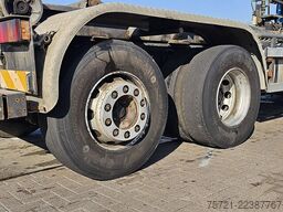 DAF CF 85.380 8X2 HIAB 195 E3