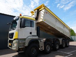 MAN TGS 49.460 10x8 tipper 413.700km