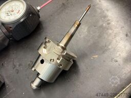 Akira Seiki RMV700APC