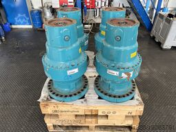 4 Stück Bonfiglioli Getriebe JB00001227