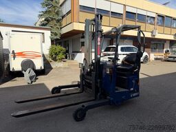 Moffet 2 X M4 20.1*Mitnahmestapl*3 m Hub*Zinken ausfah...