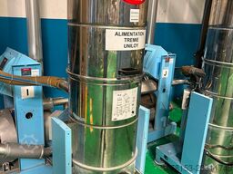 Uniloy UR110 Reciprocating Screw Blow Machine