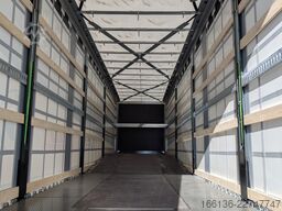 Fliegl 3-Achs Jumbo Gardinen Sattelauflieger