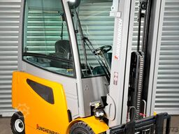 Jungheinrich EFG 425k - Service Neu - Lithium Schnellladegerät