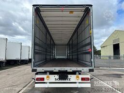 Schmitz Cargobull Curtainsider Euroliner