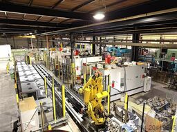 Fanuc Robot + 3 Breton machining centers 5 axes