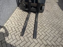 STILL R70-16 Triplo 430 Freelift / 3e functie LPG 1998