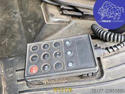 Ford 2633