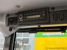 Komatsu WA200-8E0