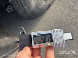 Schmitz Cargobull Semitrailer Curtainsider Mega