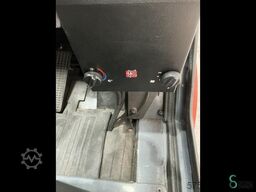 Toyota 02-7 FG 40