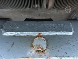 Terberg YT 182 Terminal Tractor / Allison - Cummins