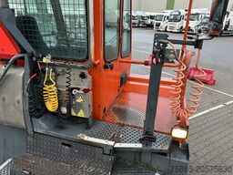 Terberg YT 182 Terminal Tractor / Allison - Cummins