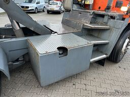 Terberg YT 182 Terminal Tractor / Allison - Cummins