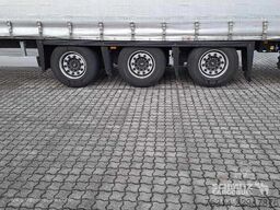 Schmitz Cargobull Curtainsider Mega Getränke