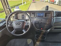 MAN 18.250 TGM BI-TEMP TAILLIFT