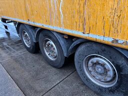 Kraker CF-Z Walkingfloor / 90M3 / SAF + Disc Brakes