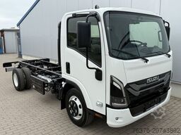 ISUZU M30 H Autom. 5.2 l  190 PS Radst. 3.365 mm