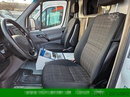 MERCEDES-BENZ Sprinter 516 CDI KOFFER RETTUNGSWAGEN T