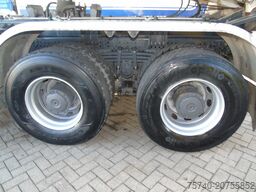 Mercedes-Benz Arocs 3348 + TRI TIPPER + 6X4 + EURO 6