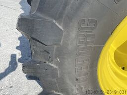 John Deere 6R 250