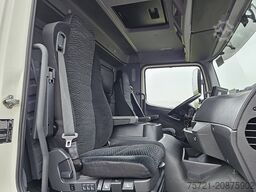 MERCEDES-BENZ ATEGO 1524 AIRCO LIFT BOX 6.8M