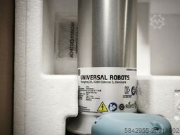 Universal Robots Universal Robots UR5e with Teach Pendant