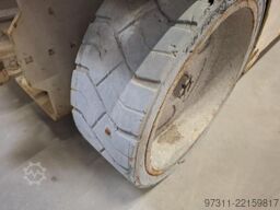 Genie GS-2046