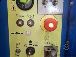 SkyJack SJ6832 RTE