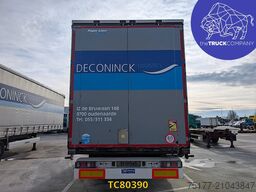 Krone curtainsider hardwood floor