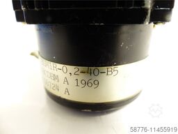 Baldor BSM1R-0,2-40-B5 Servomotor  SN: BCDBMA1969 + Planetengetriebe