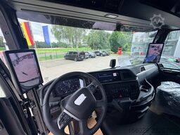 MAN Maschinentransporter Baumaschinentaxi mit Rampen