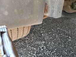 NORDIC S340 | Sliding roof | New tilts | Glavanised ch...