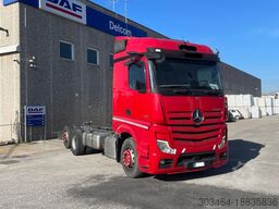 Mercedes-Benz Actros 2551